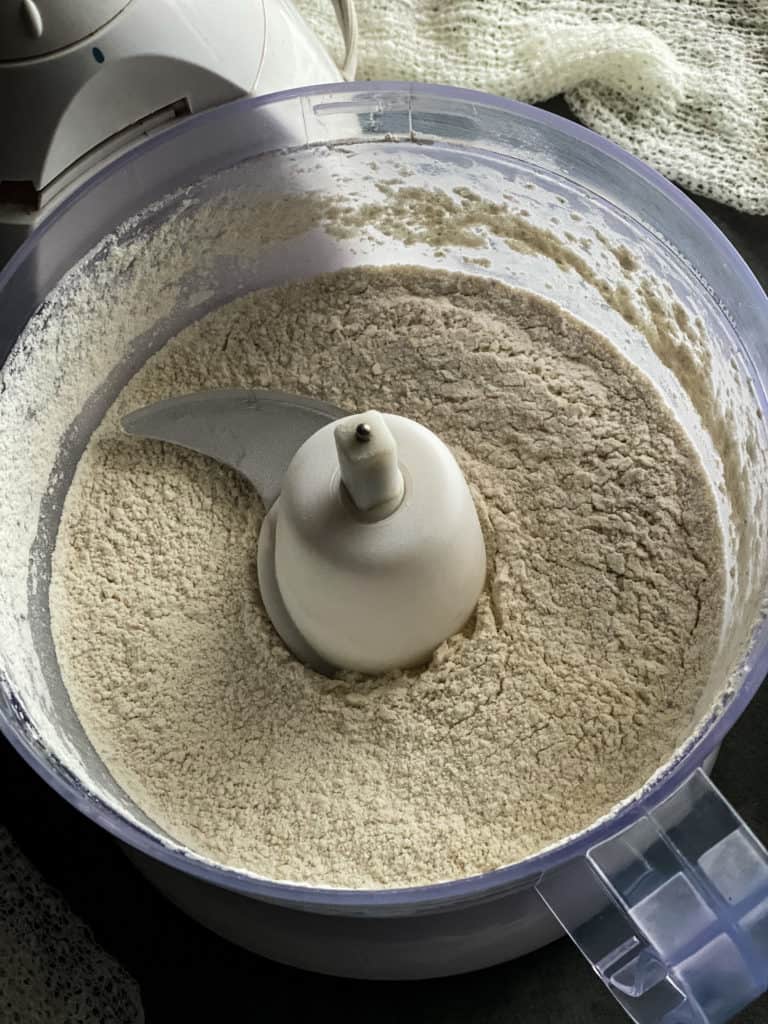 a nice smooth flour mixture in the bowl of the food processor